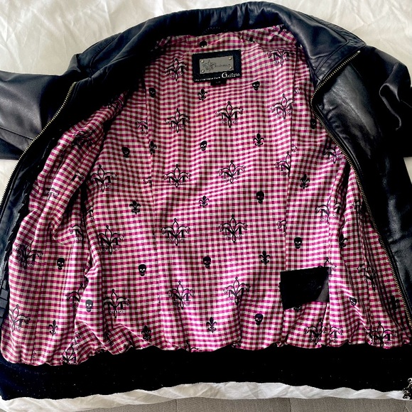 Leather jacket - Picture 3 of 5